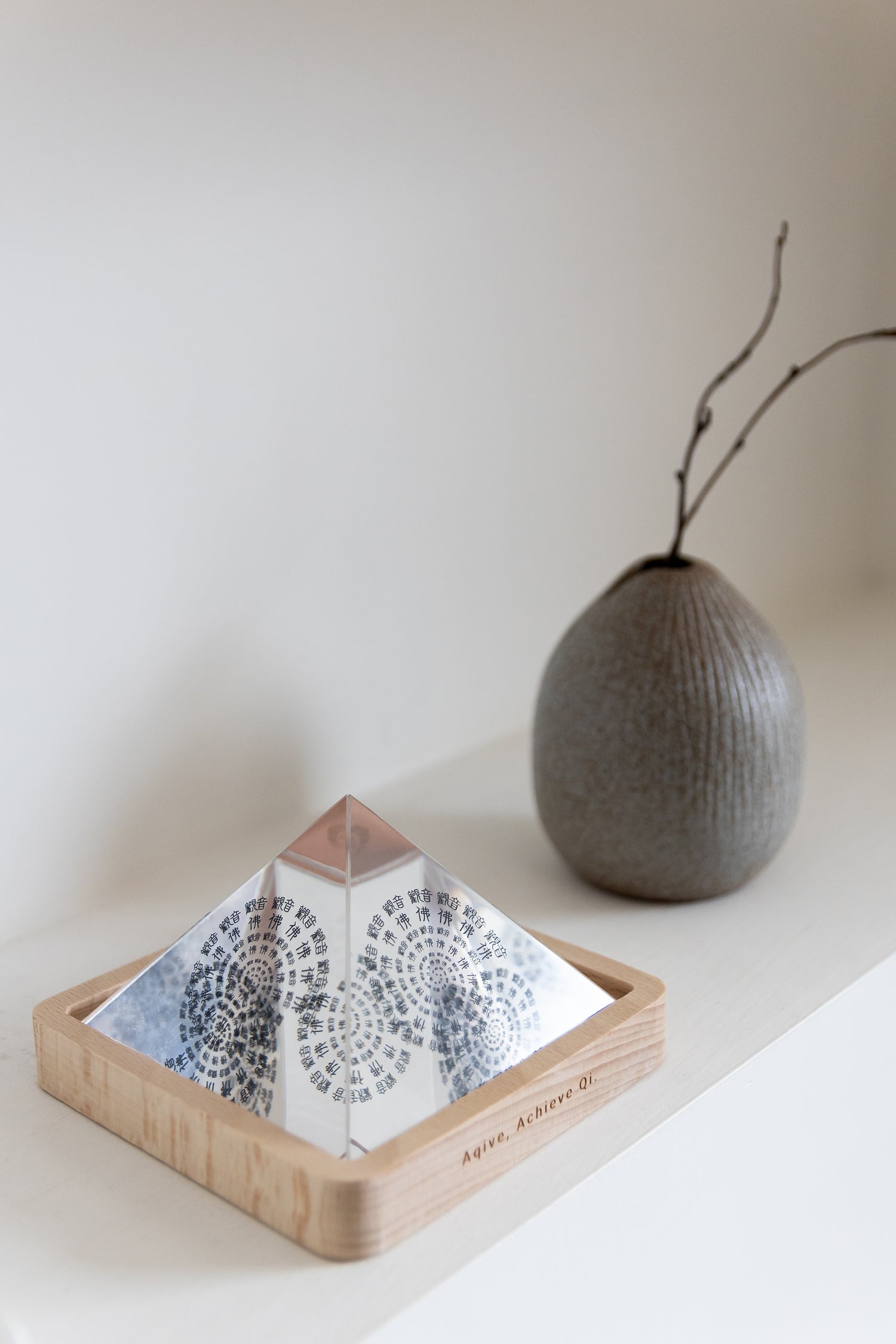 Torsion Crystal Pyramid トーション クリスタル ピラミッド